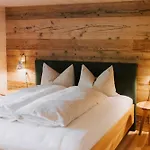 Hotel Adler *